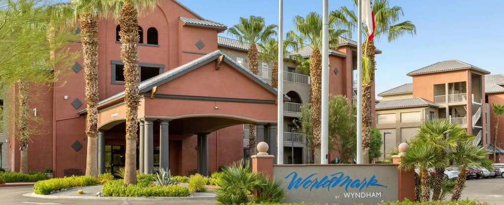 Hotel photo 1