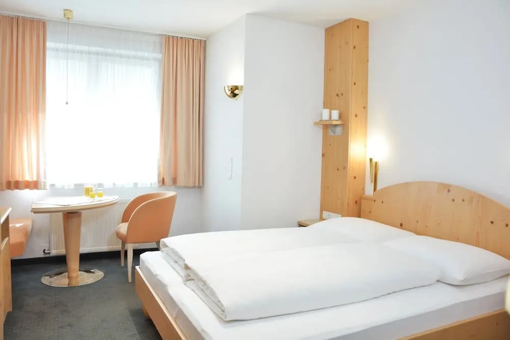 2 Bedrooms Apartment with balcony