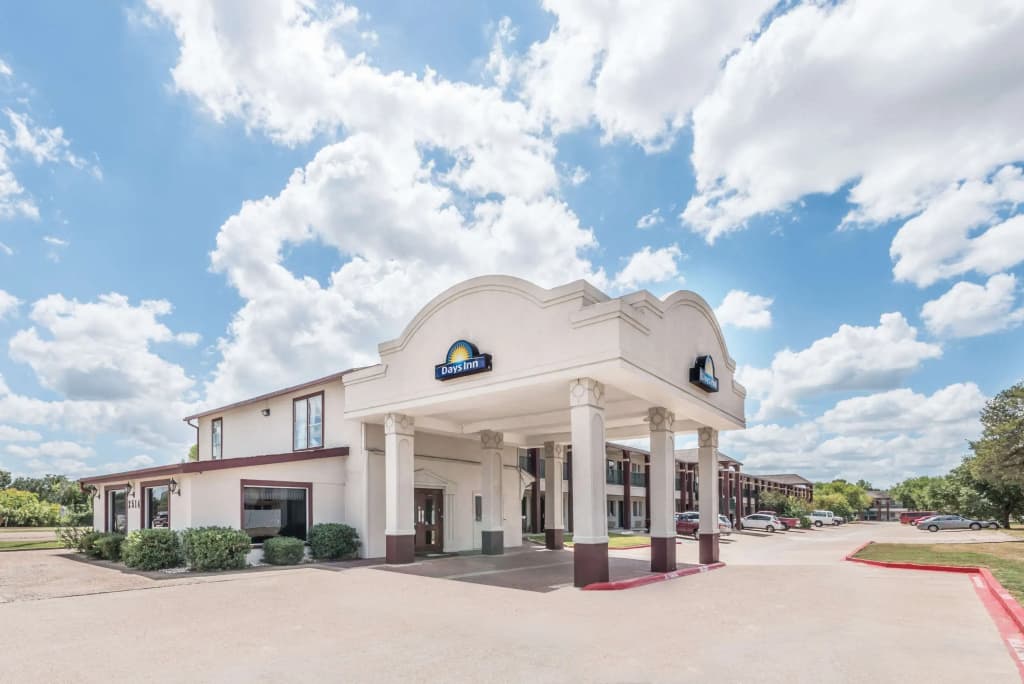 Hotel photo 1
