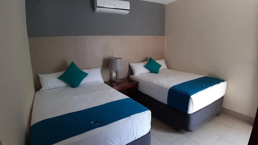Hotel photo 2