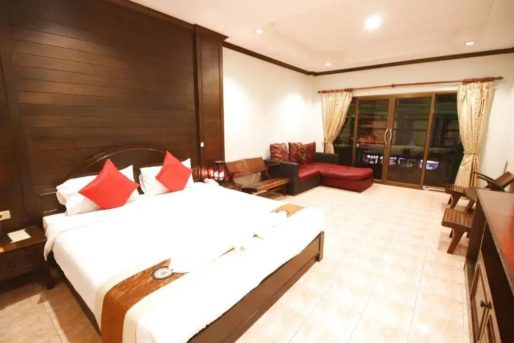 Standard Double room with balcony full double bed