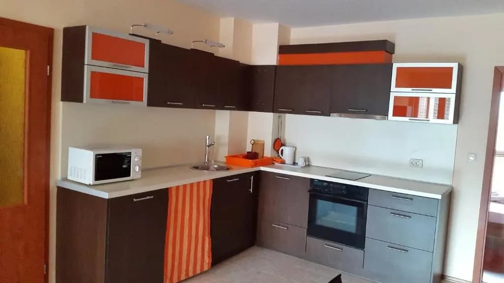 1 Bedroom Apartment with balcony