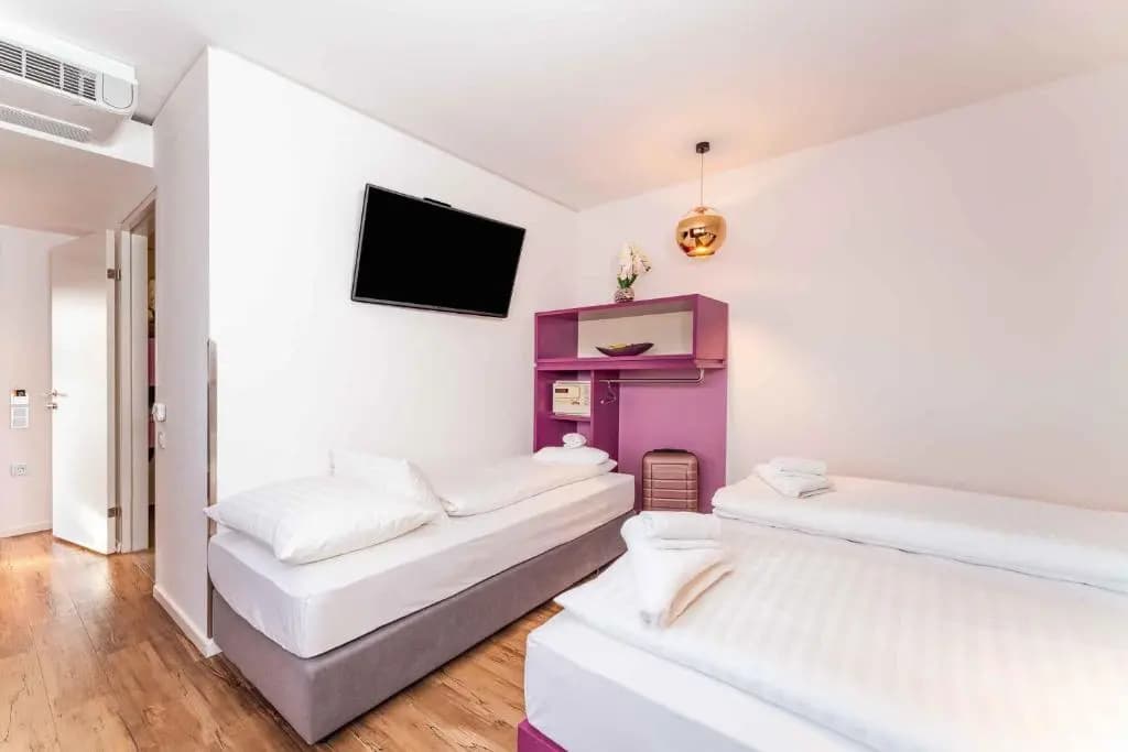 Comfort room