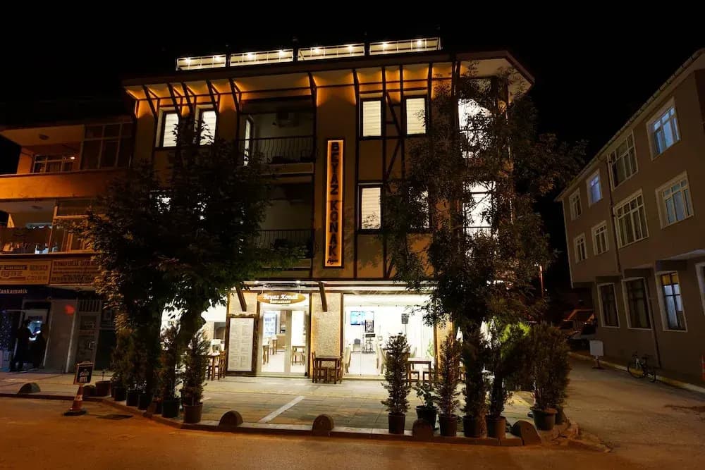 Hotel photo 1