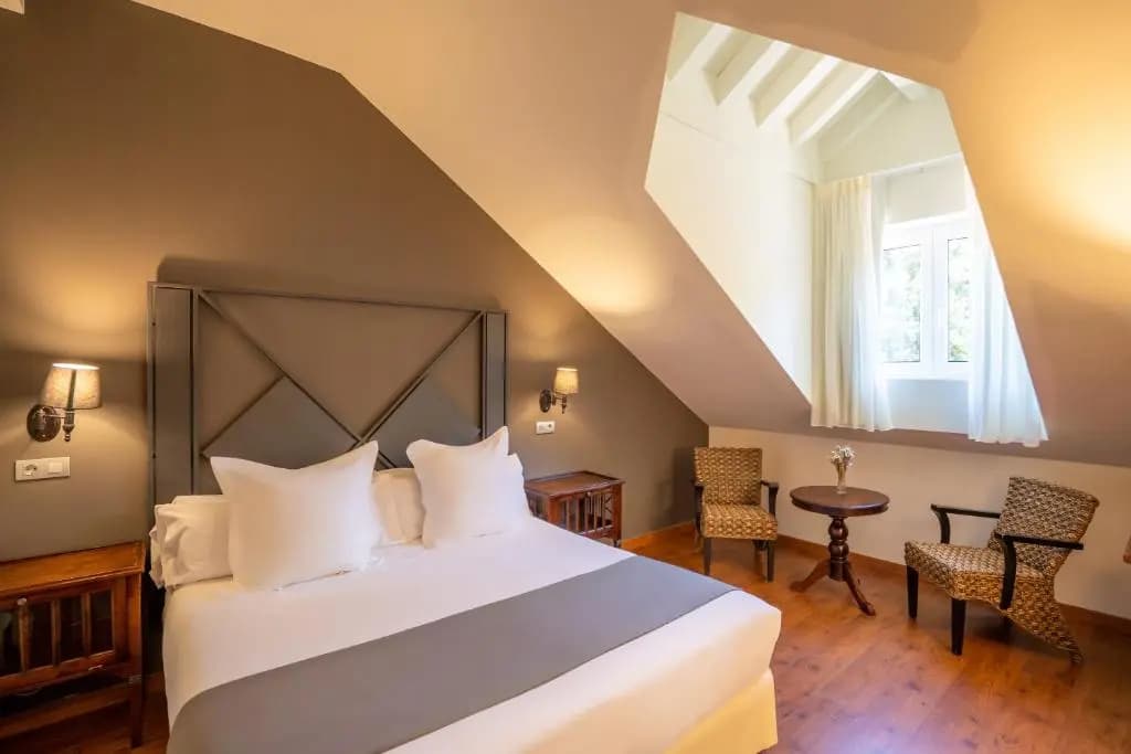 Standard Double Attic room full double bed
