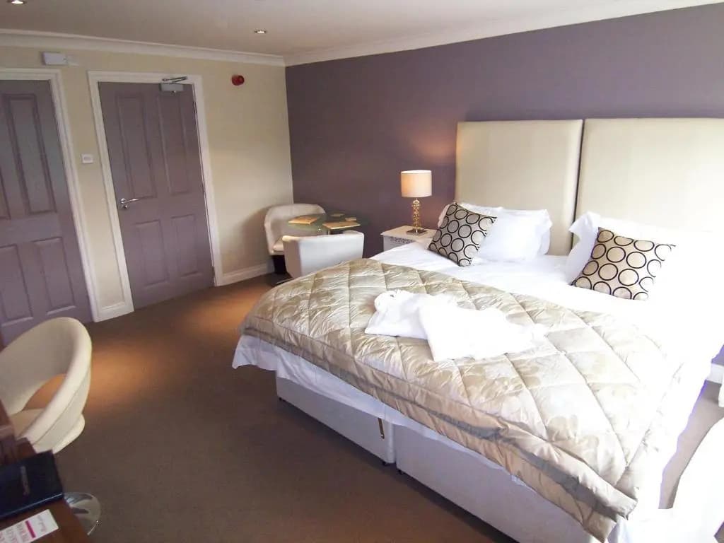 Economy room