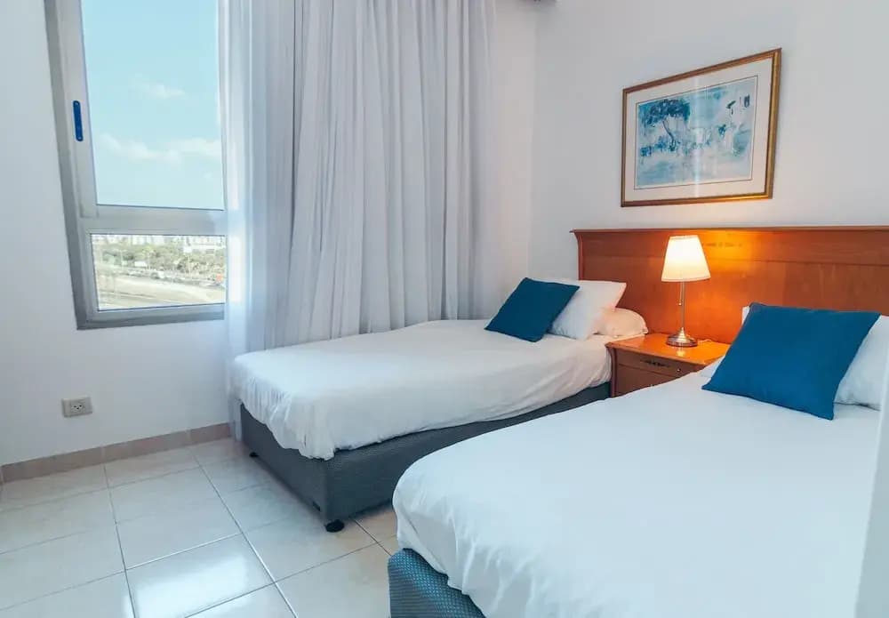 2 Bedrooms Suite beachfront