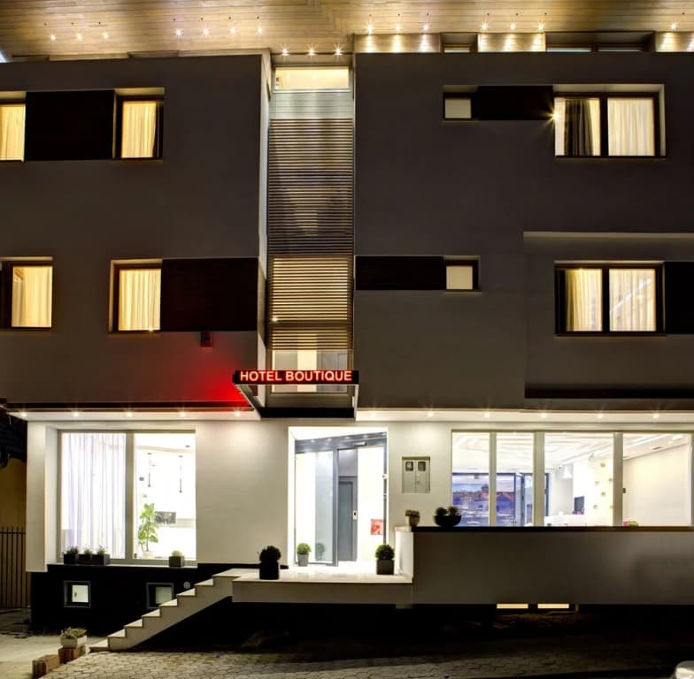 Hotel photo 1