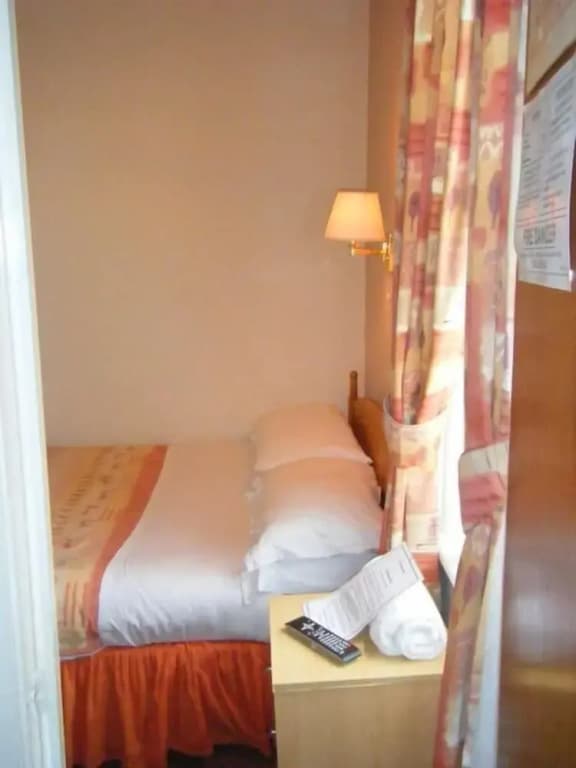 Standard Double room full double bed