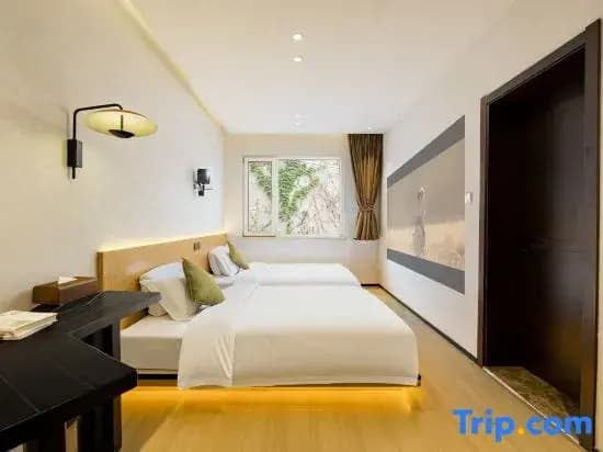 Standard Double room with garden view twin beds