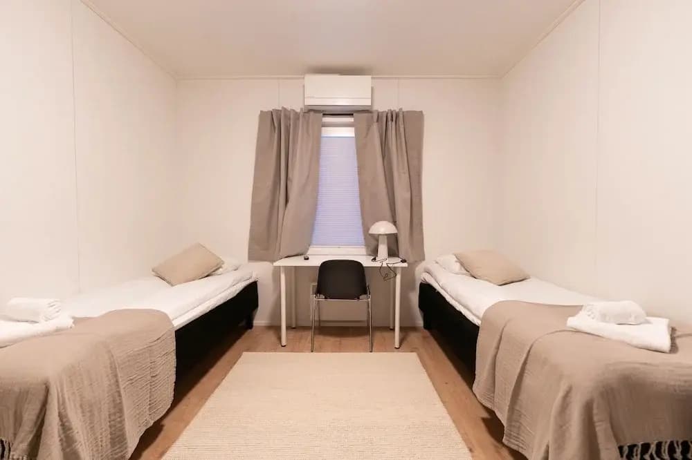 Economy Double room twin beds