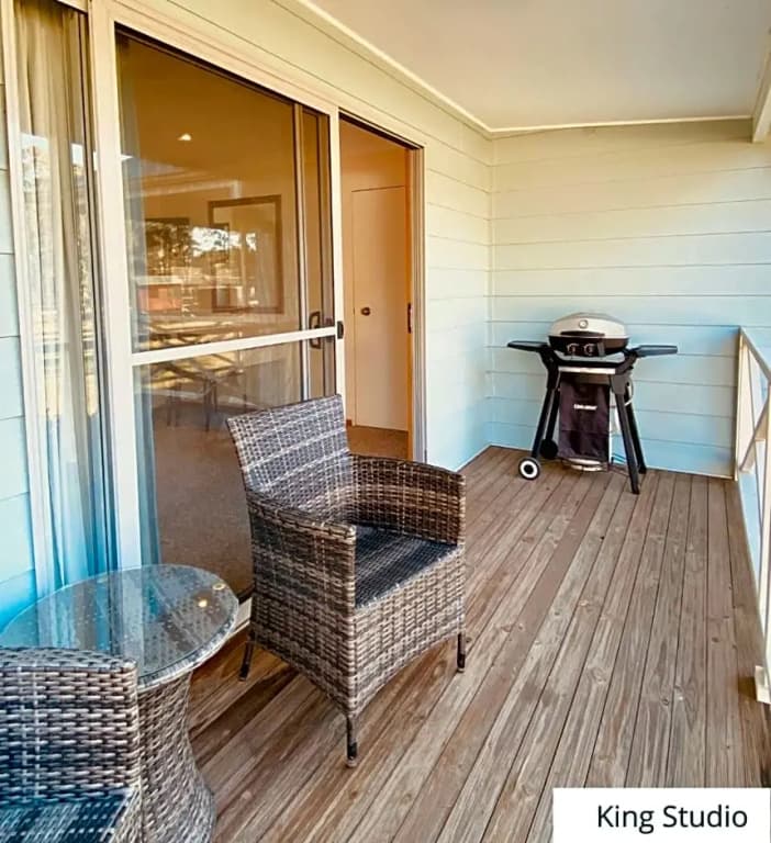 Double Studio full double bed