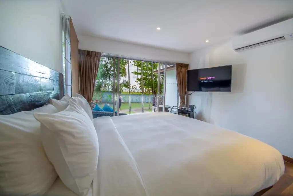 Deluxe room with sea view