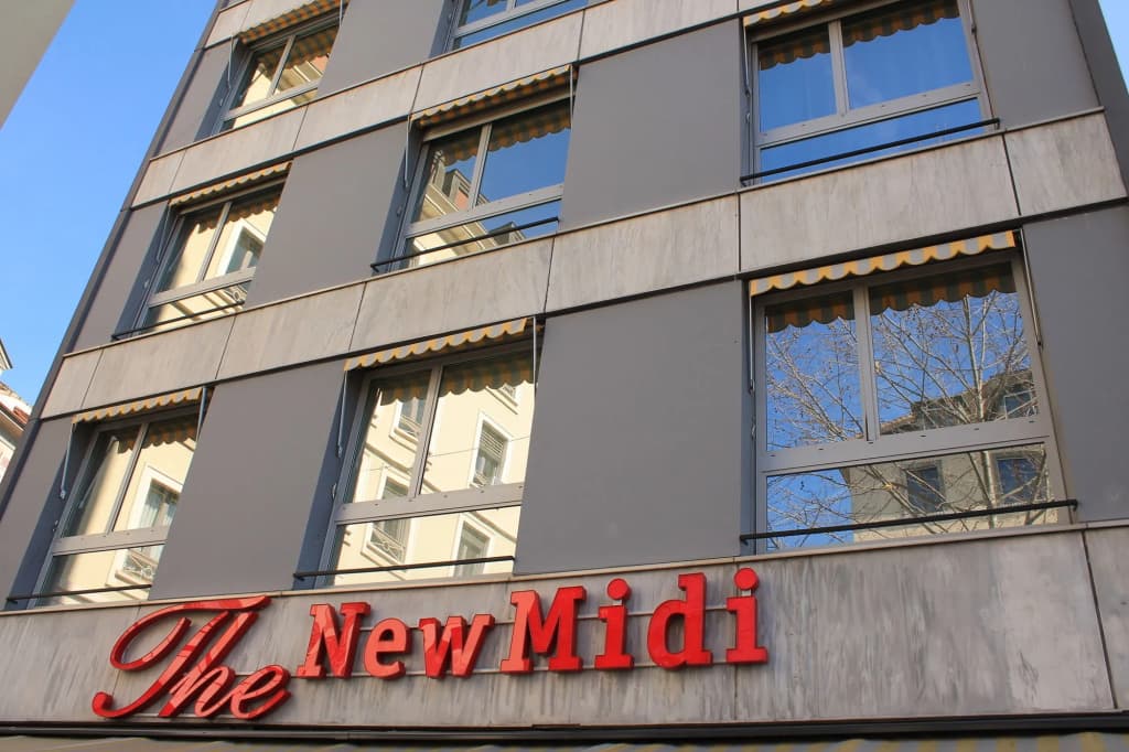 Hotel photo 1