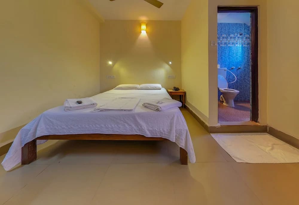Standard Double room full double bed