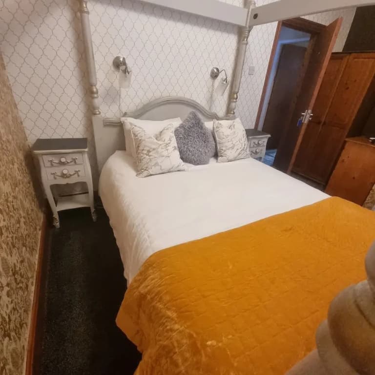 Standard Double room full double bed