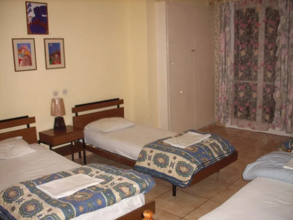 Bed in Dorm with balcony