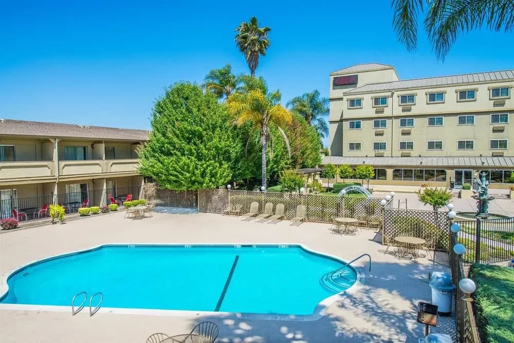 Hotel photo 13