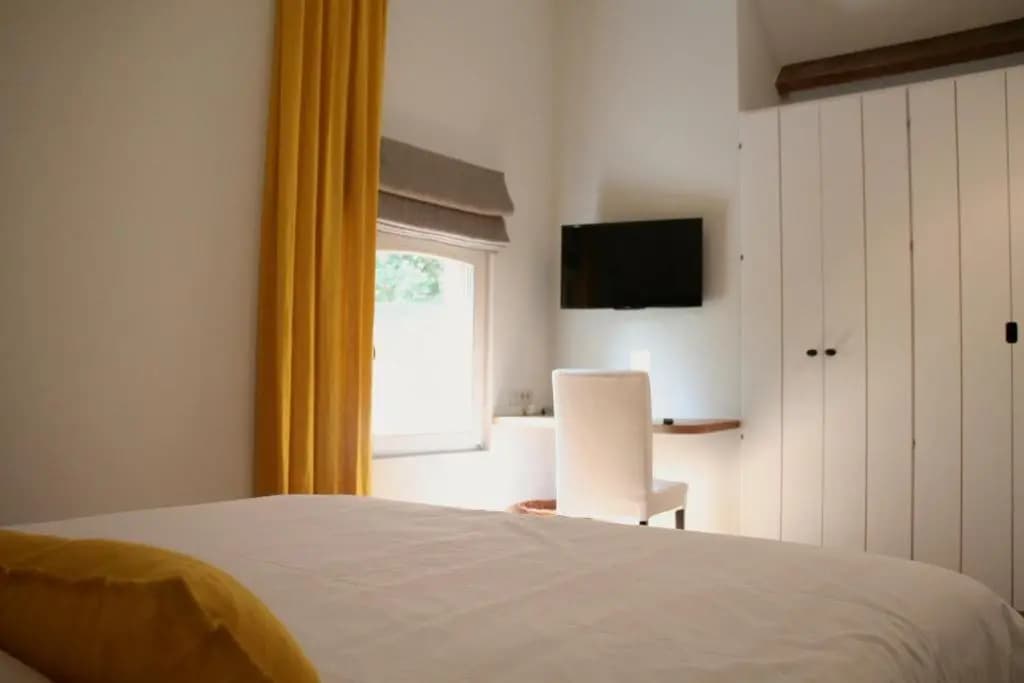 Standard Double room full double bed