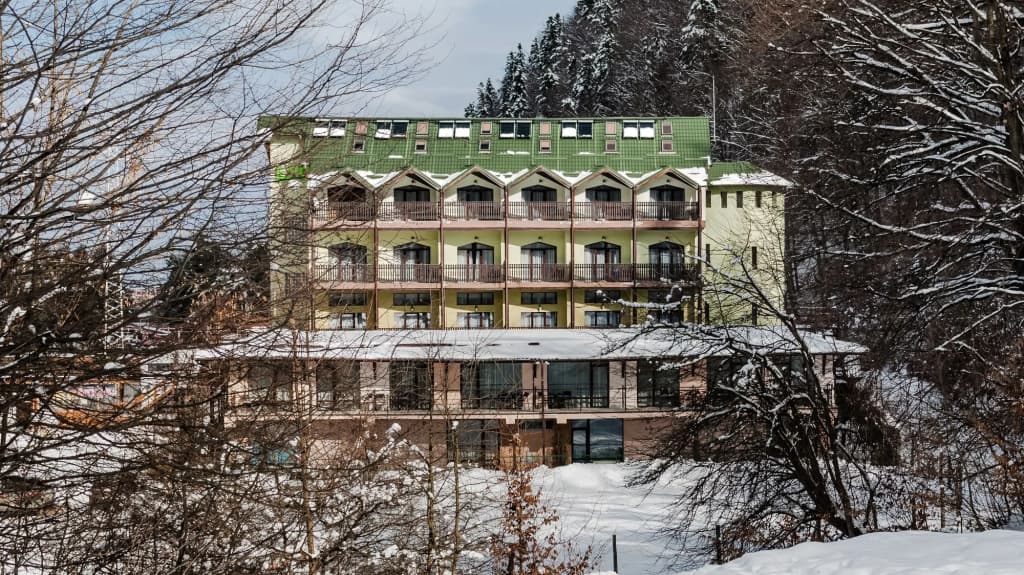 Hotel photo 1