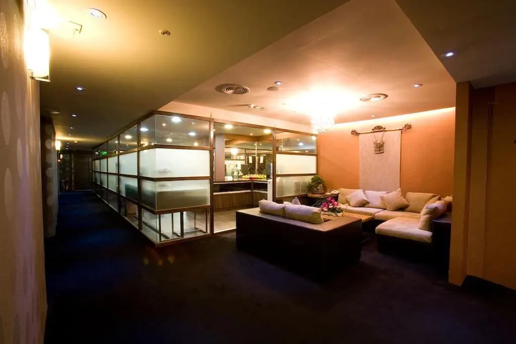 Hotel photo 11
