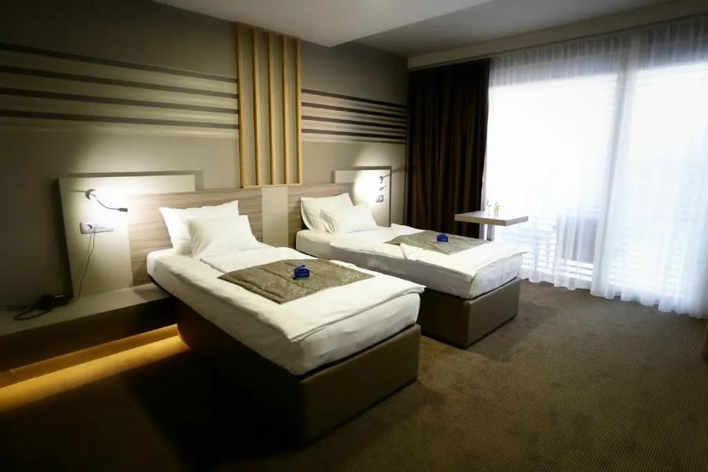 Standard Double room with balcony full double bed