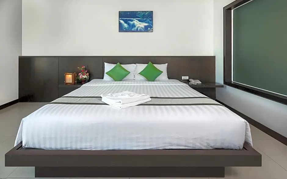 Deluxe Double room full double bed