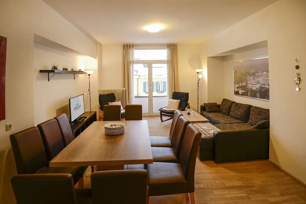 3 Bedrooms Standard Apartment with balcony and with courtyard view