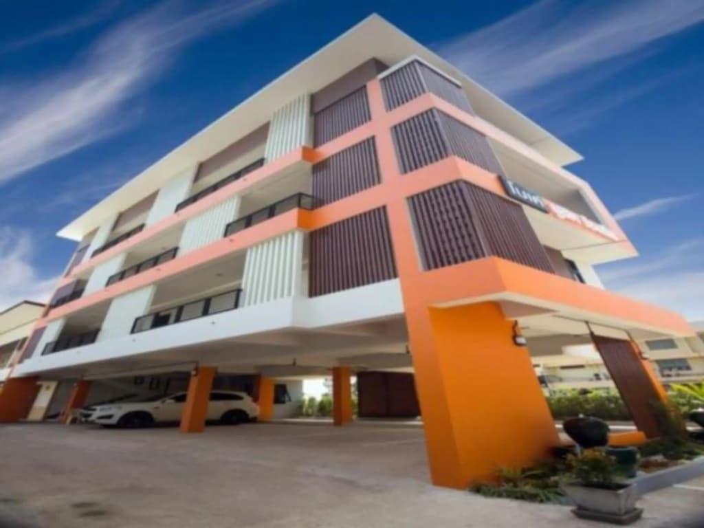 Hotel photo 1