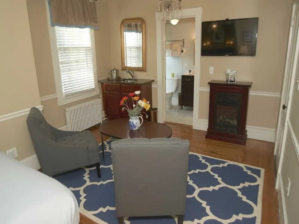 Standard Junior Suite
