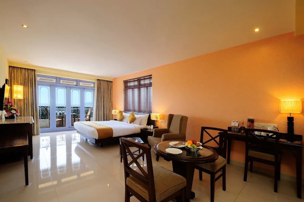 Premium Double room with sea view full double bed