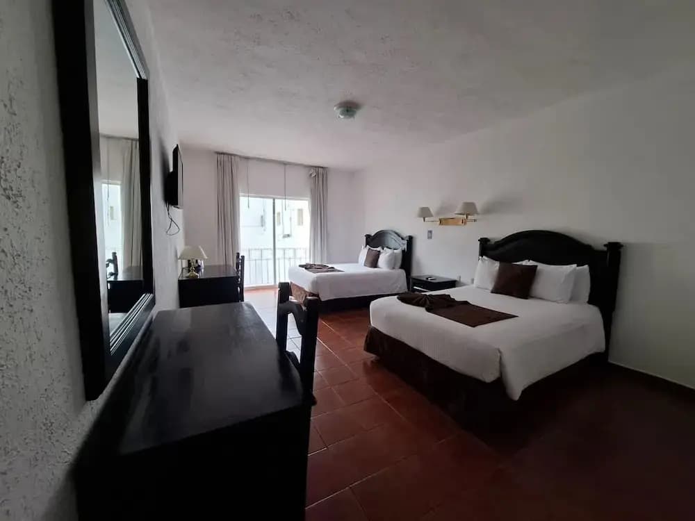 Deluxe Quadruple room