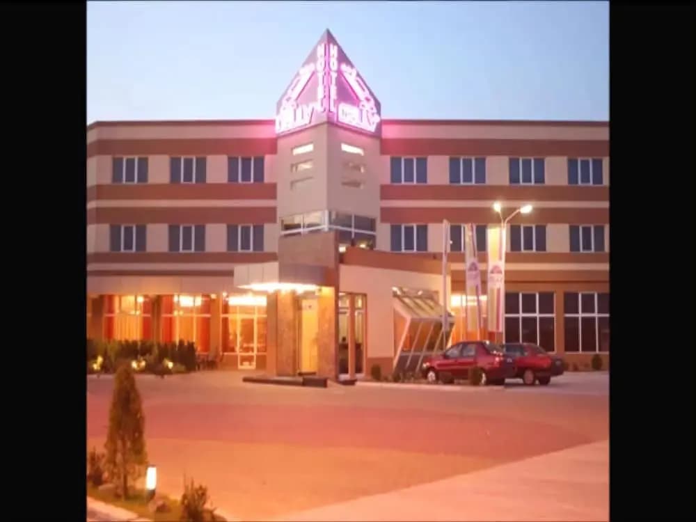 Hotel photo 1