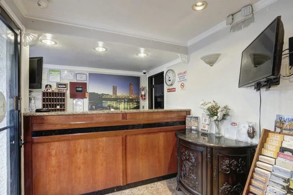 Hotel photo 2