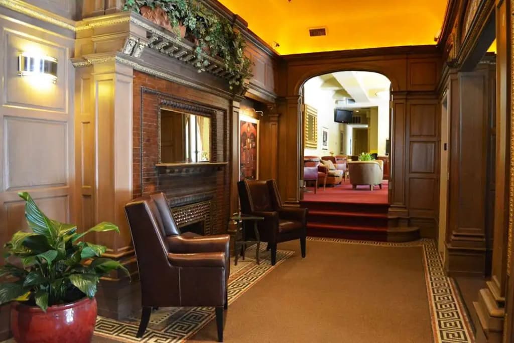 Hotel photo 2