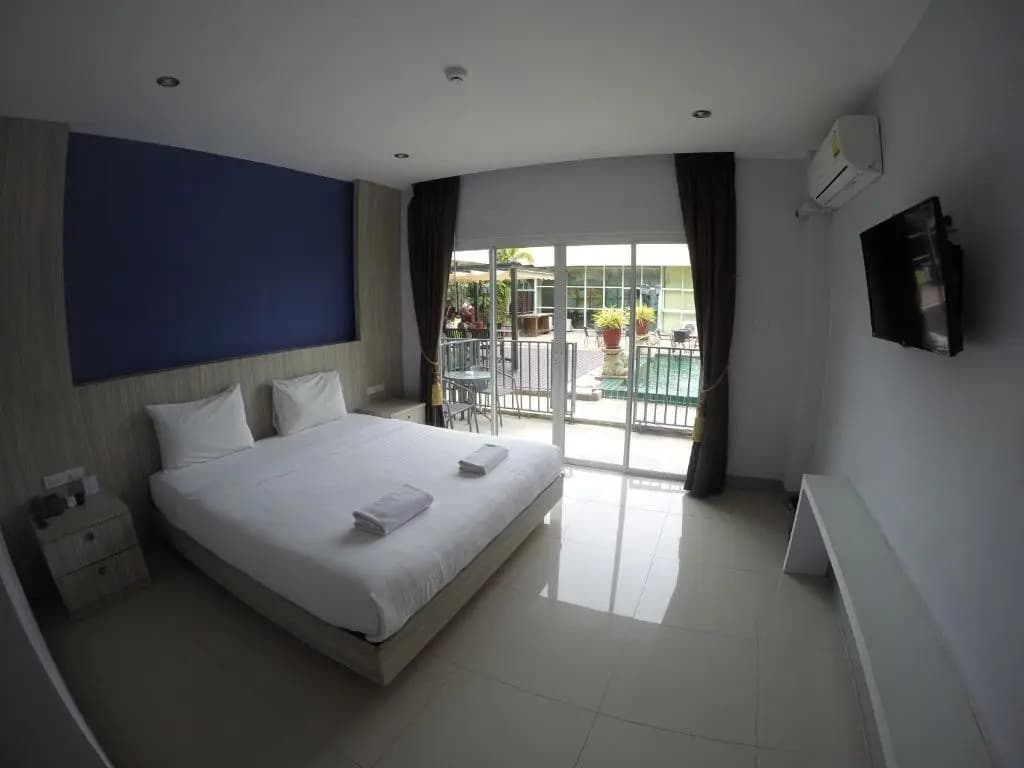 Deluxe Double room full double bed