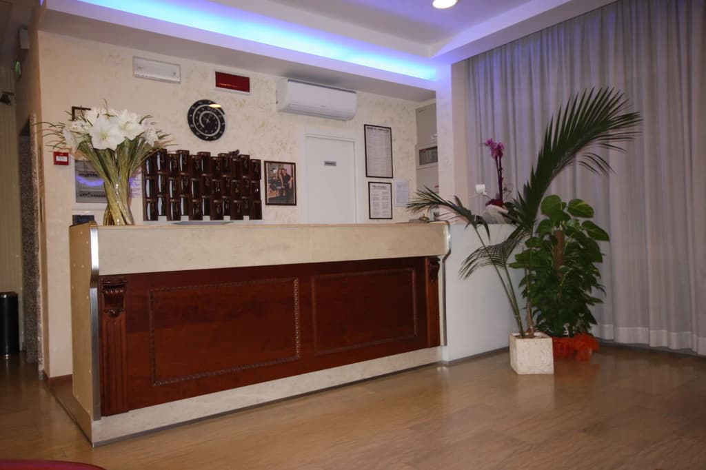 Hotel photo 2