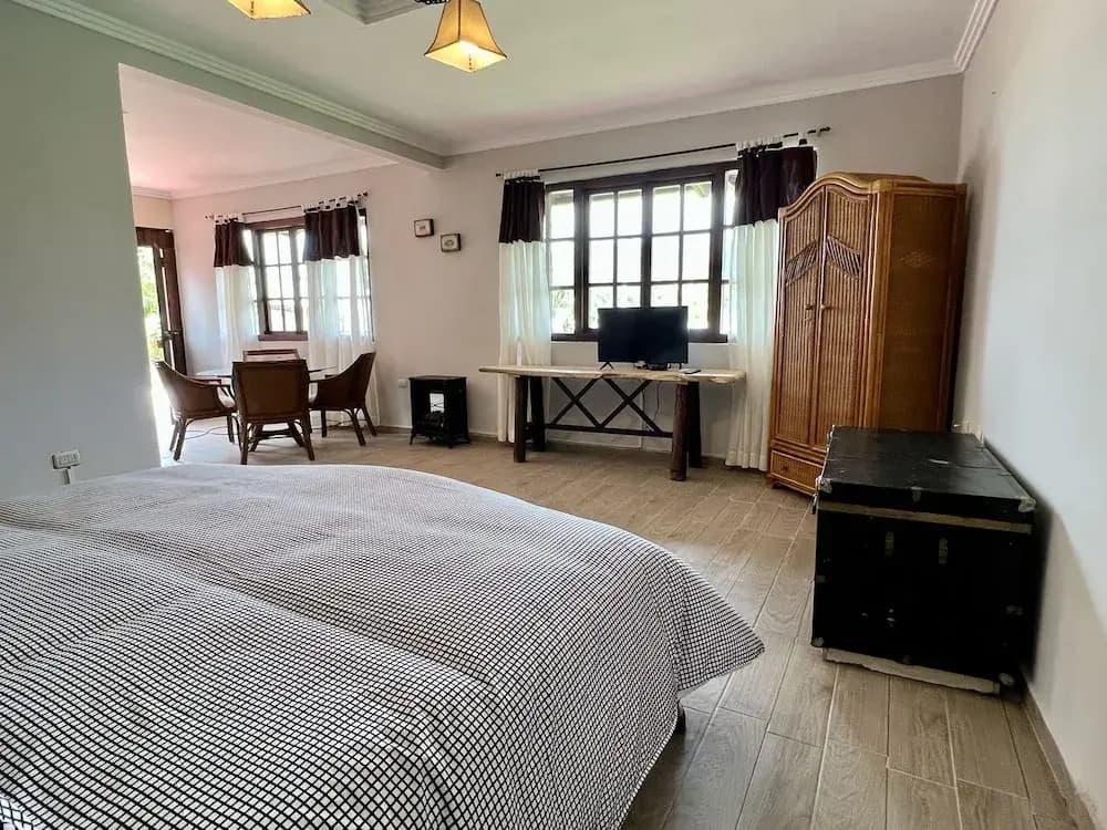 Deluxe Suite with balcony
