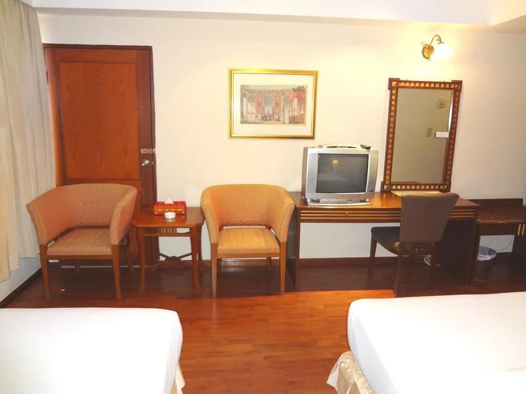 Hotel photo 11