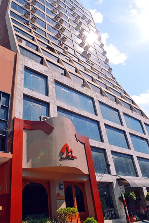 Hotel photo 1