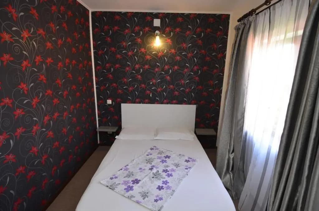 Standard Double room with balcony full double bed
