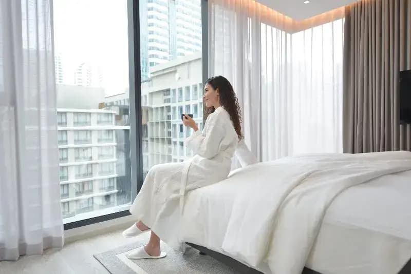 Deluxe Double room with city view full double bed