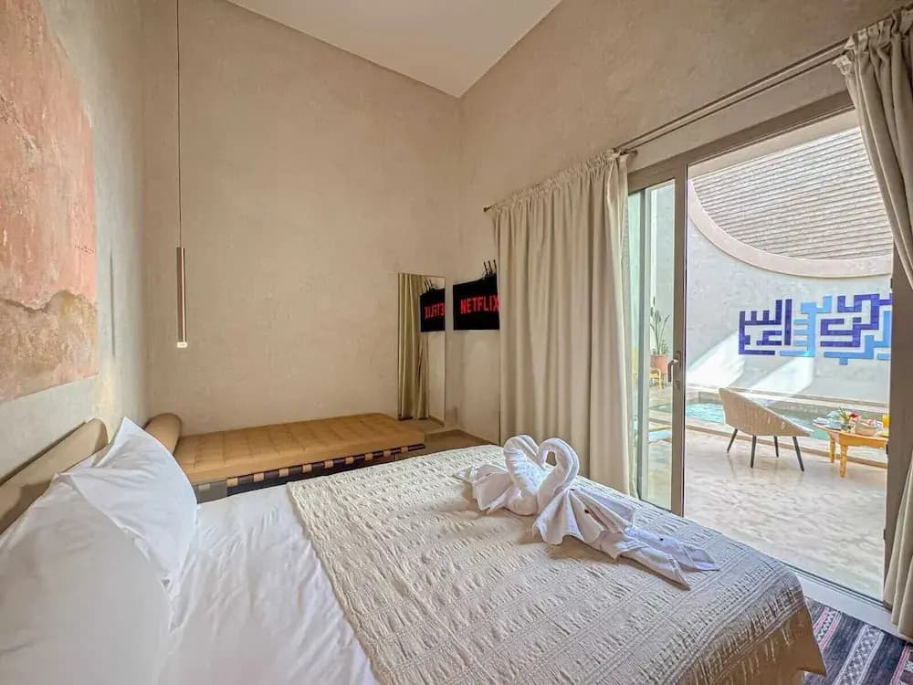 Deluxe Double room full double bed