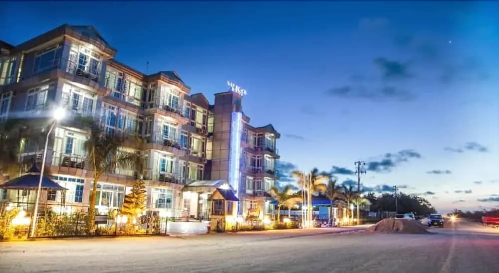 Hotel photo 16
