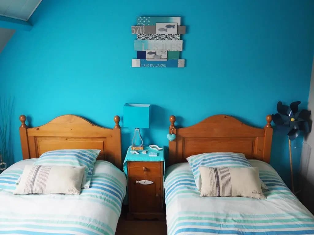 2 Bedrooms Cottage