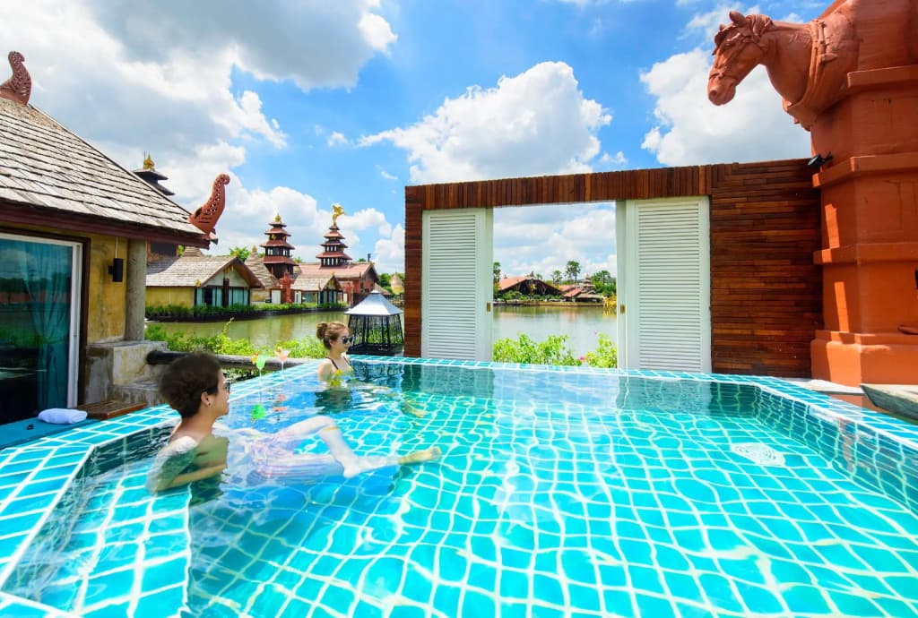 Grand Villa