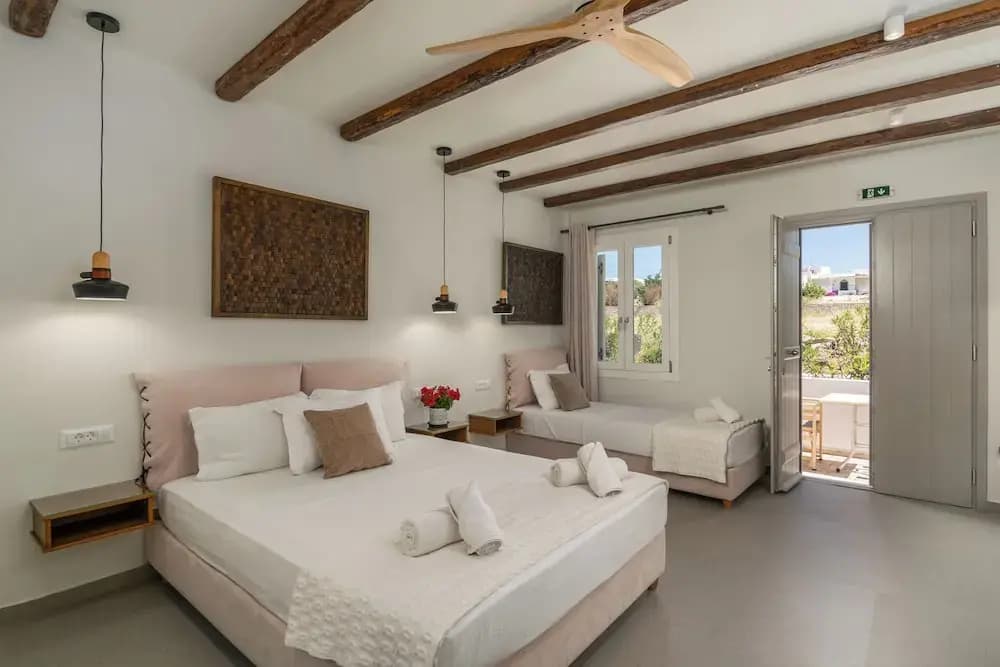 Deluxe room with balcony