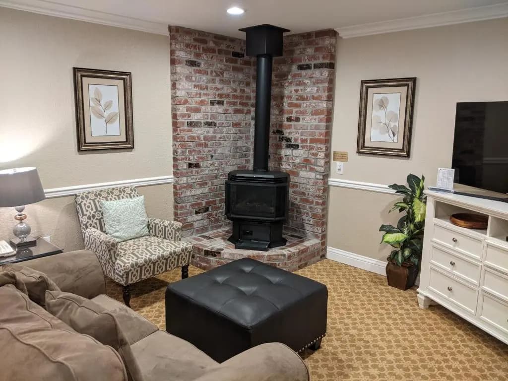 1 Bedroom Deluxe Suite