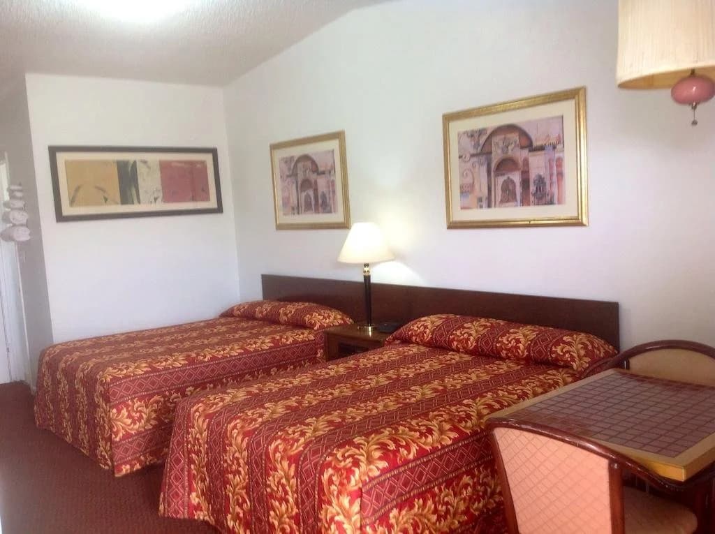 Hotel photo 1