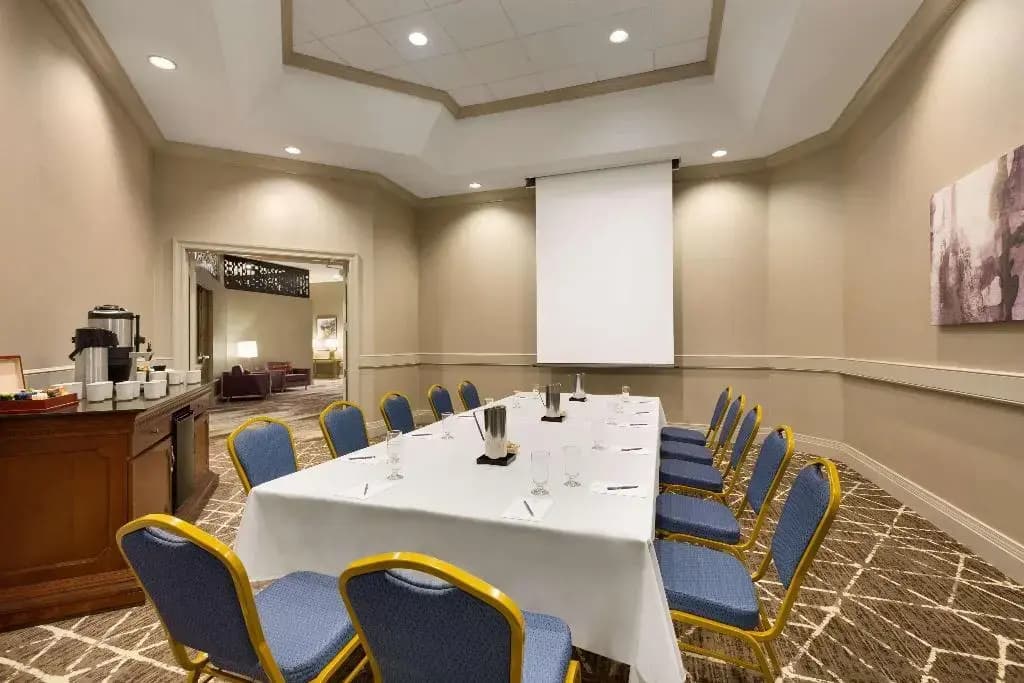 Hotel photo 13